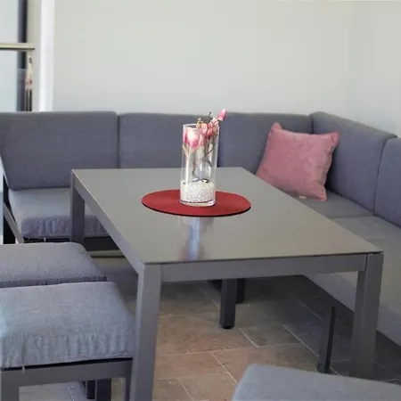 M - Your Business & In Sibenik