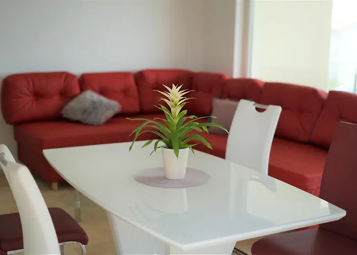 M - Your Business & In Šibenik