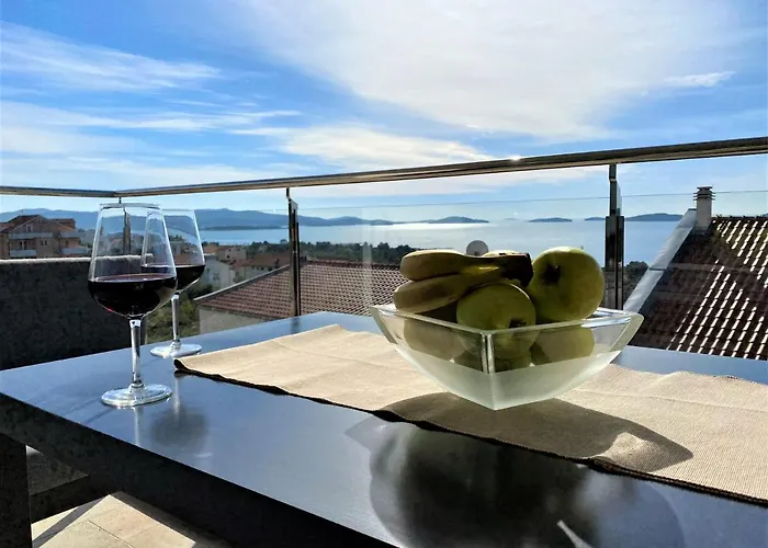 M - Your Business & In Šibenik