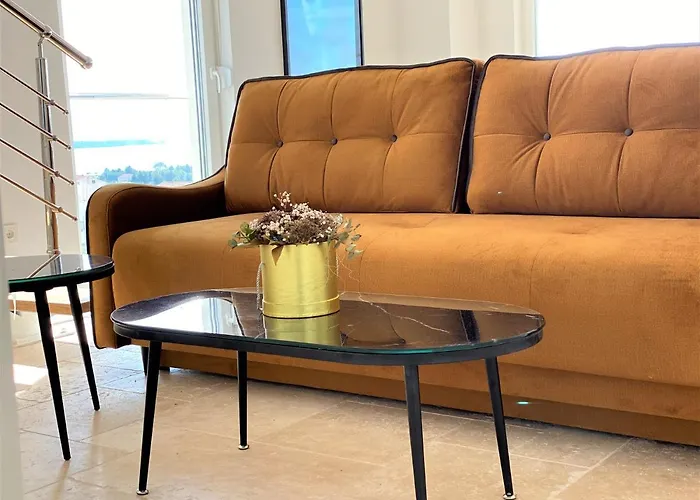 M - Your Business & In Šibenik