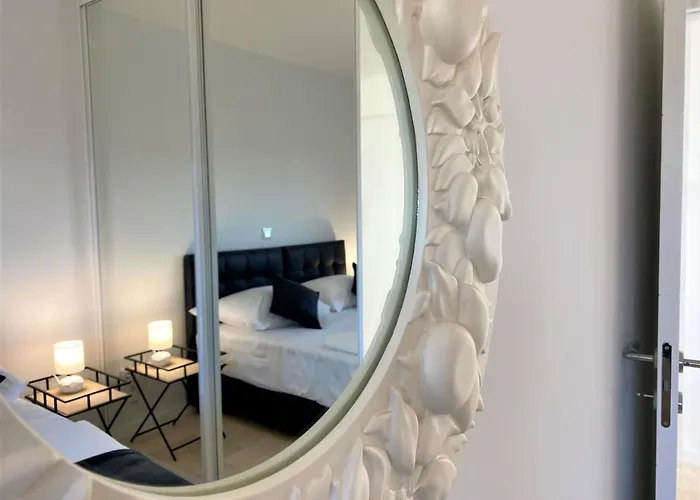 M - Your Business & In *