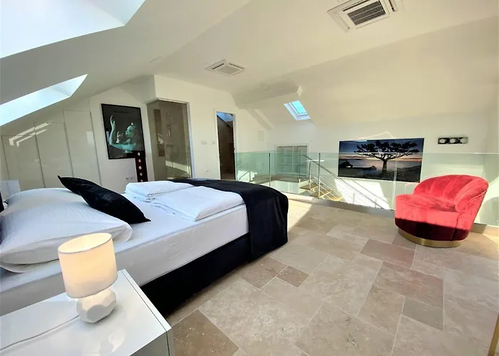 M - Your Business & In *