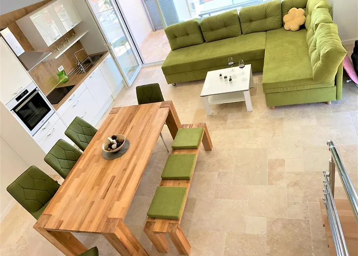 M - Your Business & In Appartement *