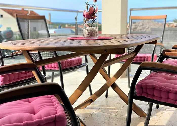 Apartmán M - Your Business & In *