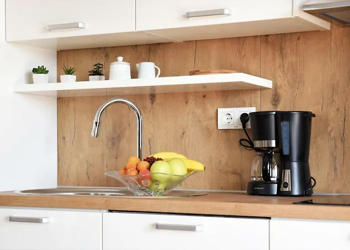 Apartmán M - Your Business & In *