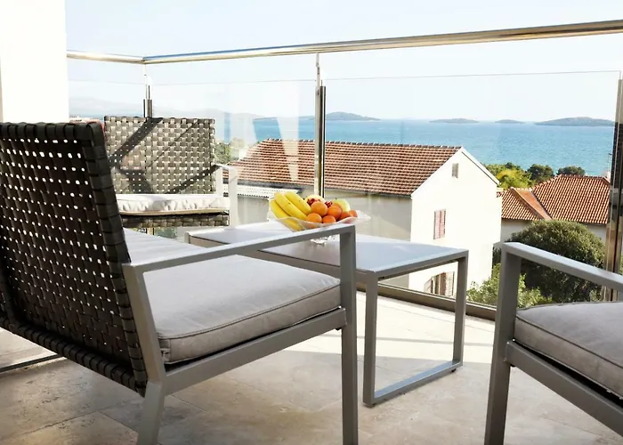 M - Your Business & In Šibenik